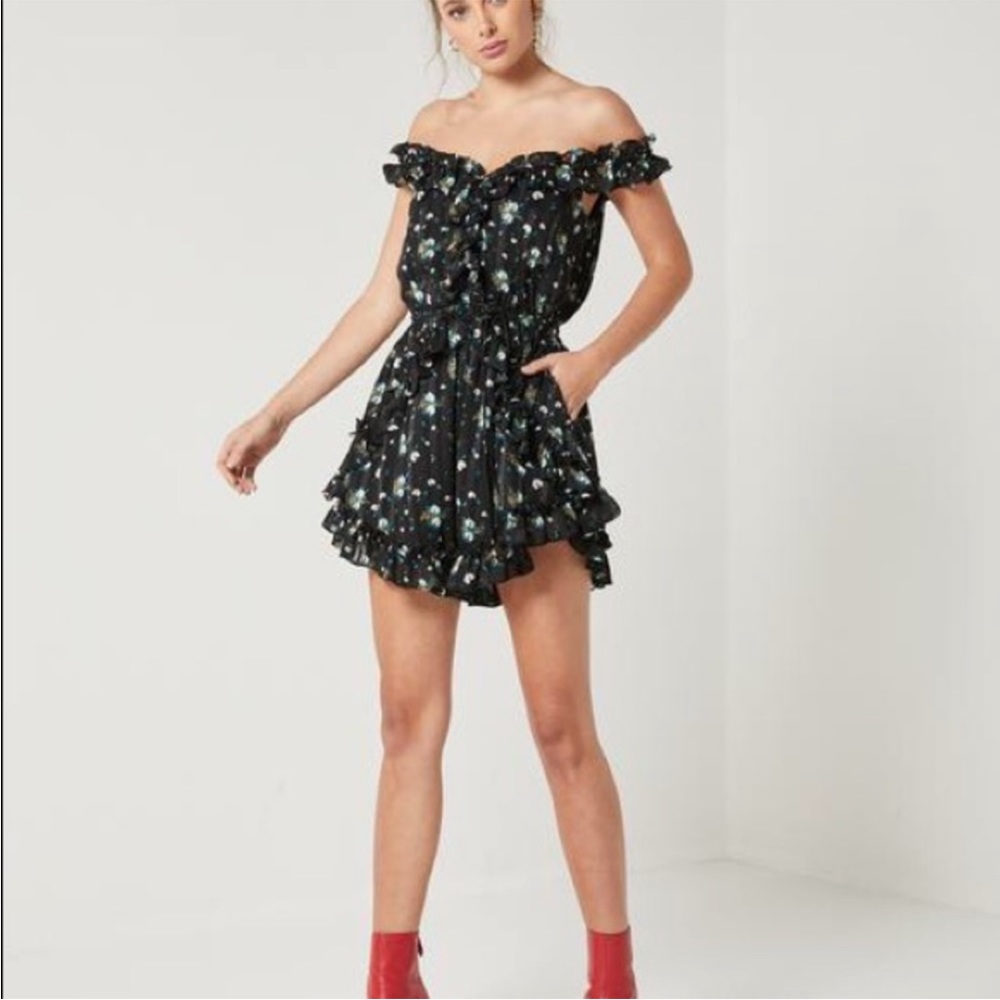 Elliatt Floral Ruffle Romper - Picture 17 of 17